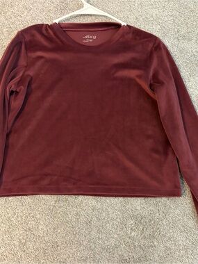 bcg Burgundy Long Sleeve Crewneck Top